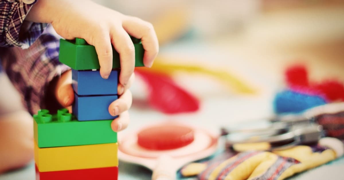 Creative and Imaginative Play Activities For Autistic Kids That Improve Speech