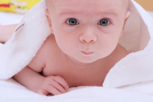 Eye contact in infants