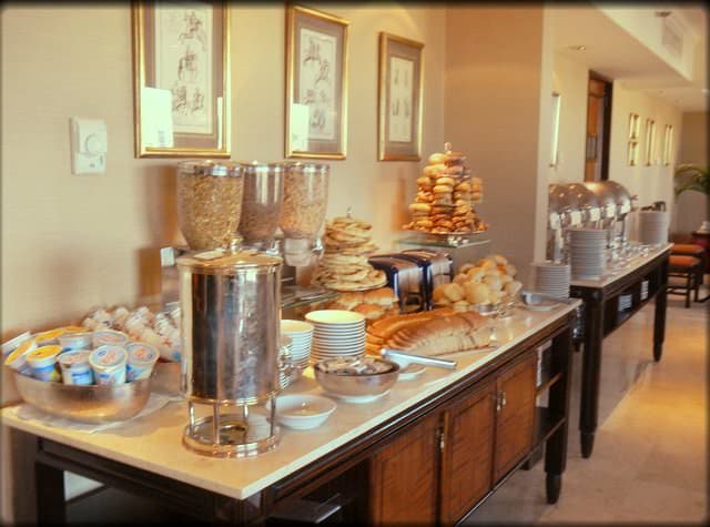 Top 10 Features of a Good Hotel Executive Lounge