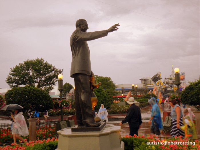 Clothing Tips When Taking Kids with Autism to Disney World walt Clothing Tips When Taking Kids with Autism to Disney World walt