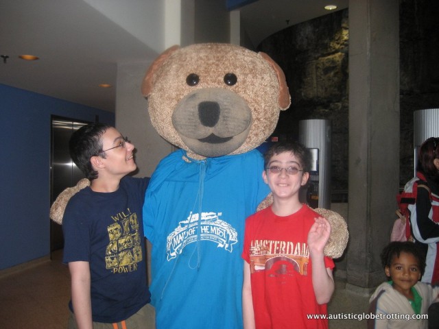 Five Activities at Niagara Falls for Families with Autism mascot Five Activities at Niagara Falls for Families with Autism mascot