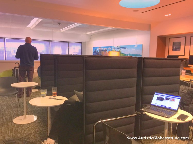 How we liked San Francisco International Airport Centurion Lounge booth