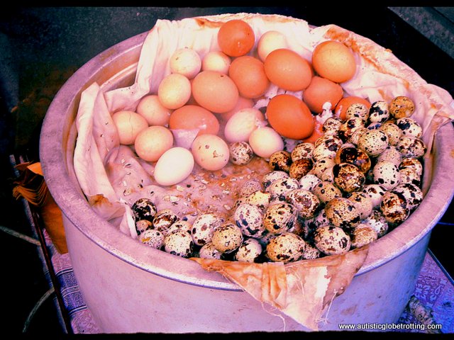 Spending The Day In Lantau with Family egg Spending The Day In Lantau with Family egg