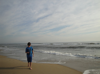 Q&A with Jackie Longino founder of Aspietravel WAVES Q&A with Jackie Longino founder of Aspietravel waves