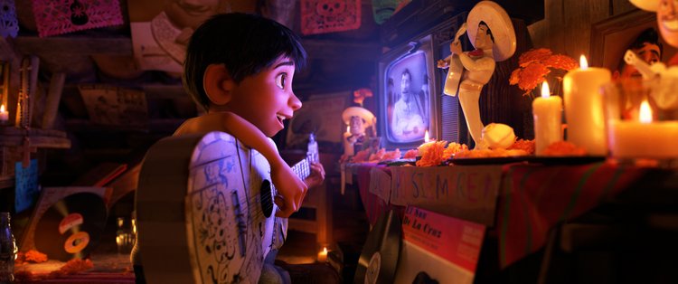 Review: Pixar’s Coco Changes Perspective on Culture, Family and Death playing